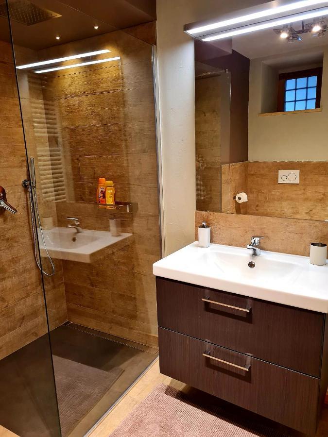Appartamento Le Bourneau Aosta Ngoại thất bức ảnh