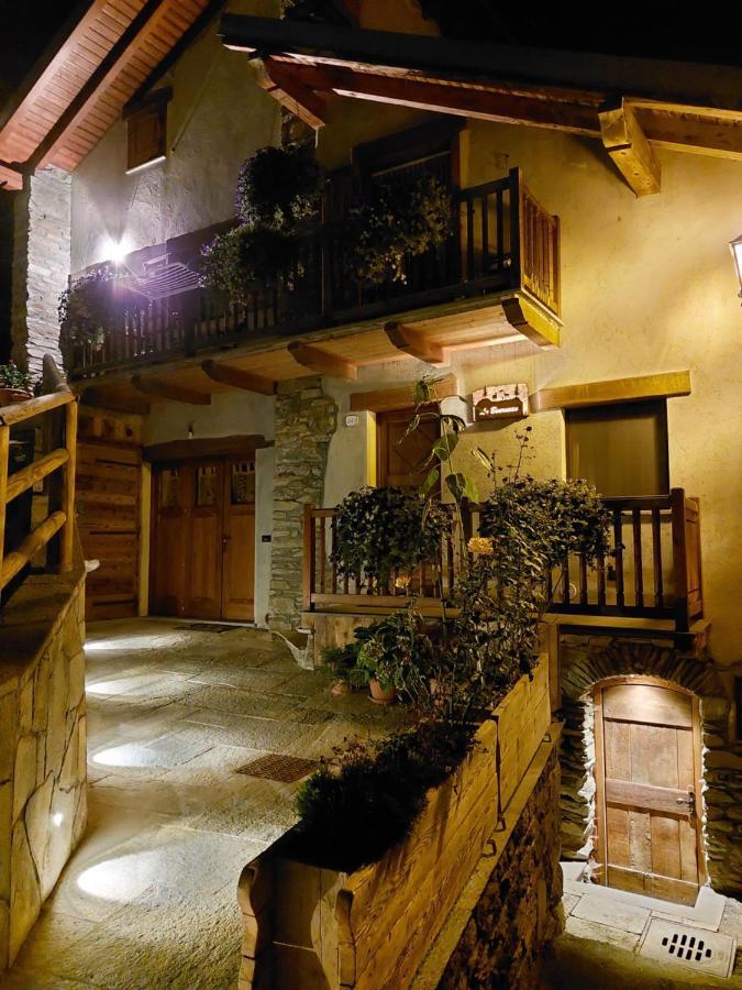 Appartamento Le Bourneau Aosta Ngoại thất bức ảnh